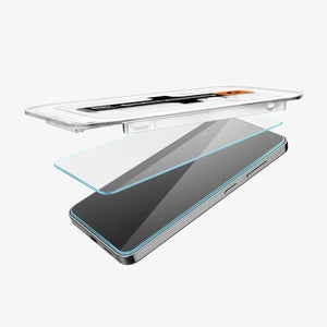 Spigen Galaxy S24 Ultra / S24 Plus / S24 Screen Protector GLAS.tR EZ Fit HD (2 Pack) view 12