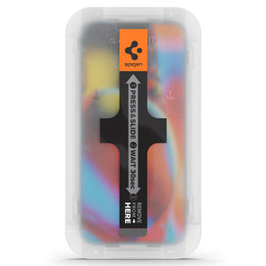 Spigen iPhone 14 / 13 Pro / 13 Screen Protector GLAS.tR EZ Fit view 9