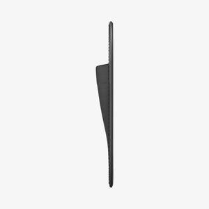 Spigen Laptop & Tablet Mouse Sleeve – LD220 — Black, fit, construction or use view 9