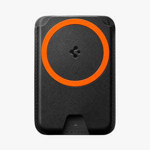 Front view of the Spigen Valentinus MagFit+ Black five-card wallet