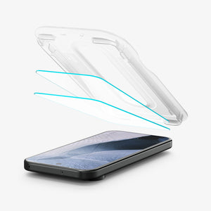 Spigen Pixel 11 / Pixel 11 Pro Screen Protector – GLAS.tR EZ Fit Pro (2 Pack) - Clear - image 3