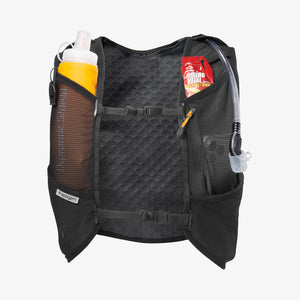 Spigen Running Hydration Vest – Dynamic Shield A721 — Active Black M–L, fit, construction or use view 4