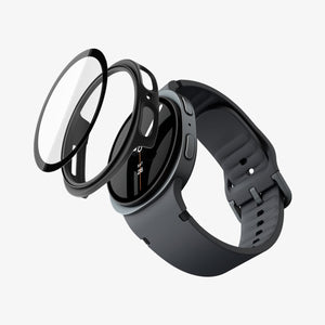 Precise button and opening access on Thin Fit 360 40mm case