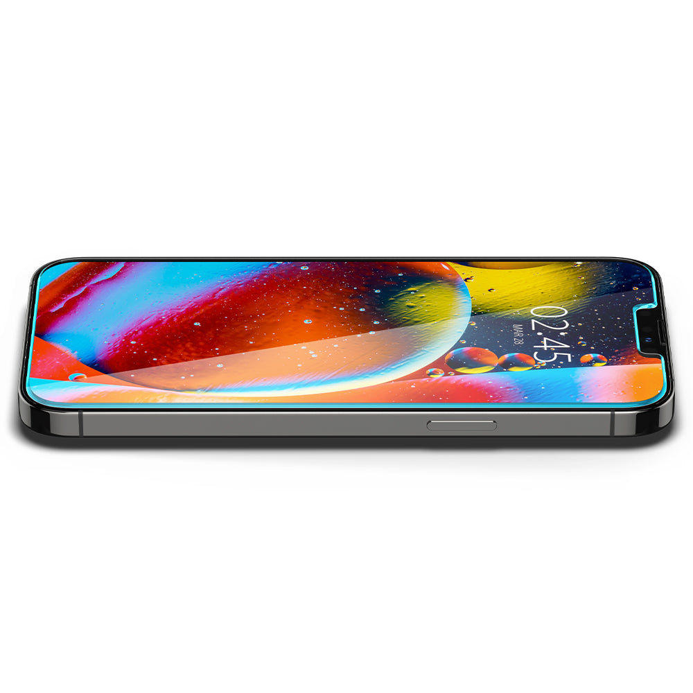 Spigen iPhone 14 / 13 Pro / 13 Screen Protector GLAS.tR EZ Fit view 4