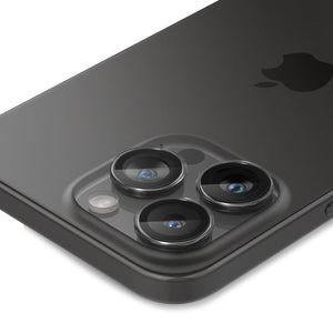 Spigen iPhone 17 Pro Max / 17 Pro Lens Protector – Optik Pro EZ Fit - Crystal Clear - installed clear lens protectors close-up