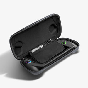 Accessory pocket inside Spigen Klasden gaming pouch