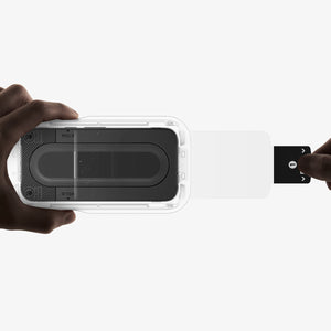 Spigen Pixel 11 Privacy Screen Protector – GLAS.tR EZ Fit Pro (2 Pack) - Privacy - image 6