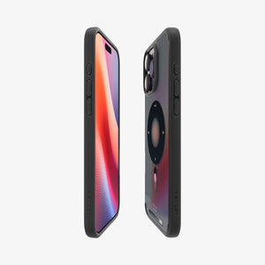 Spigen iPhone 16 Pro Max / 16 Pro Case Ultra Hybrid Classic (MagFit) view 11