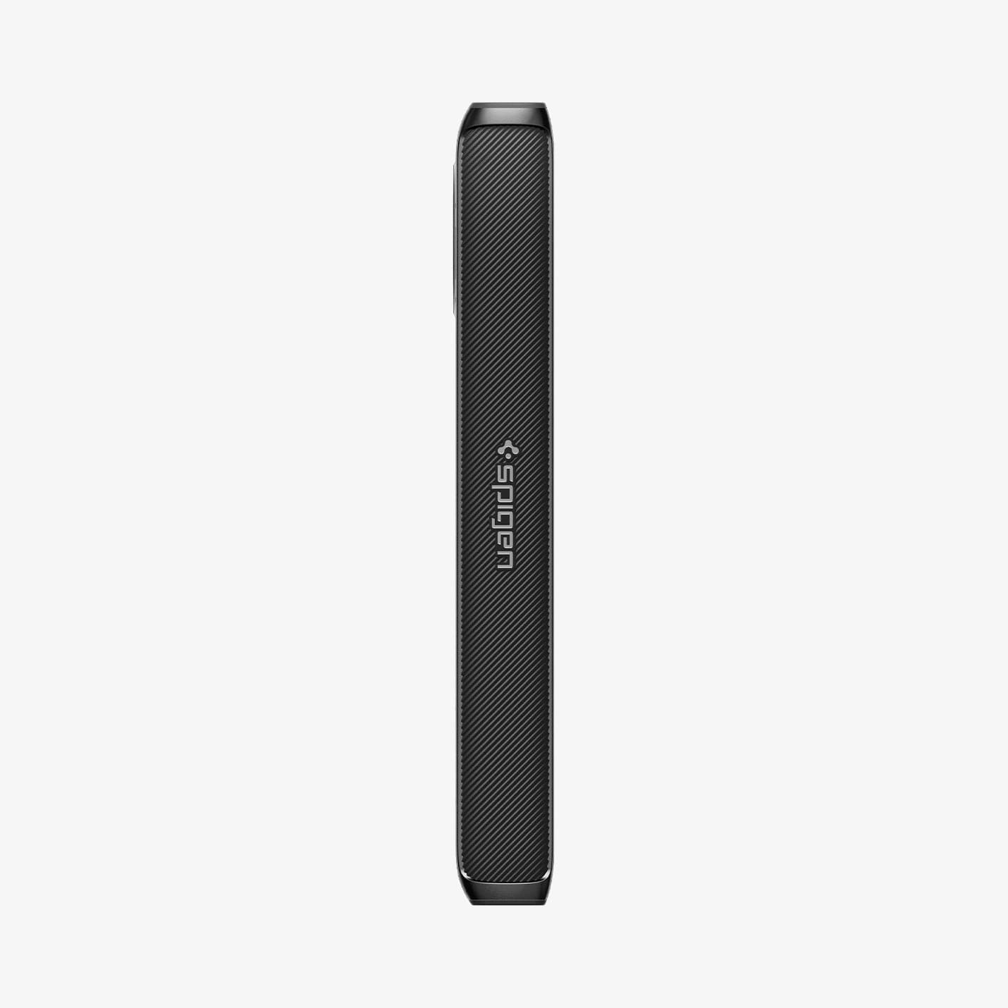 ACS05920 - Pixel Fold Series Case Slim Armor Pro in black showing the back